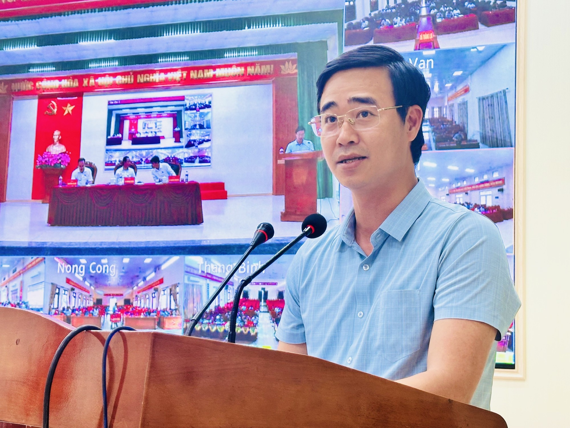 Đại biểu HĐND tỉnh tiếp xúc cử tri đơn vị bầu cử số 18