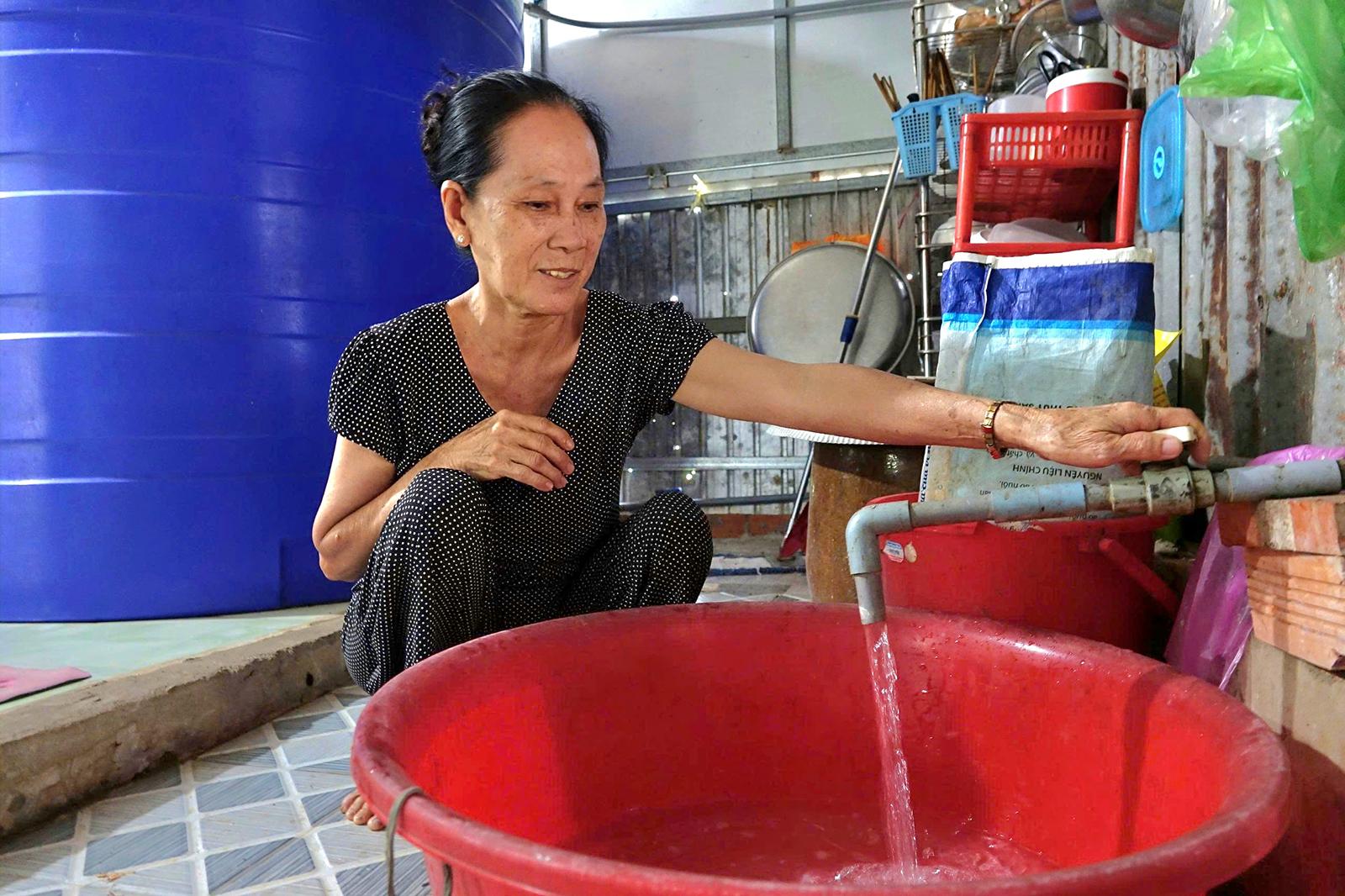 Giải “khát” nước sạch cho người dân U Minh Thượng