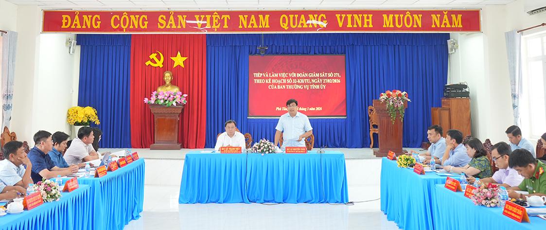 Giám sát việc triển khai thực hiện nghị quyết tại Đảng ủy xã Phú Tân