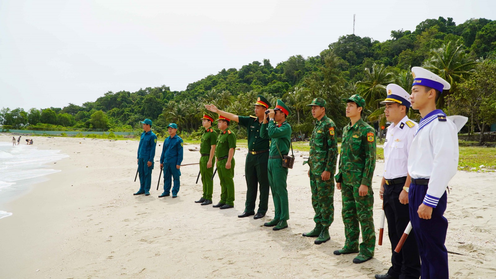 An Giang vững biên cương, bền lòng dân