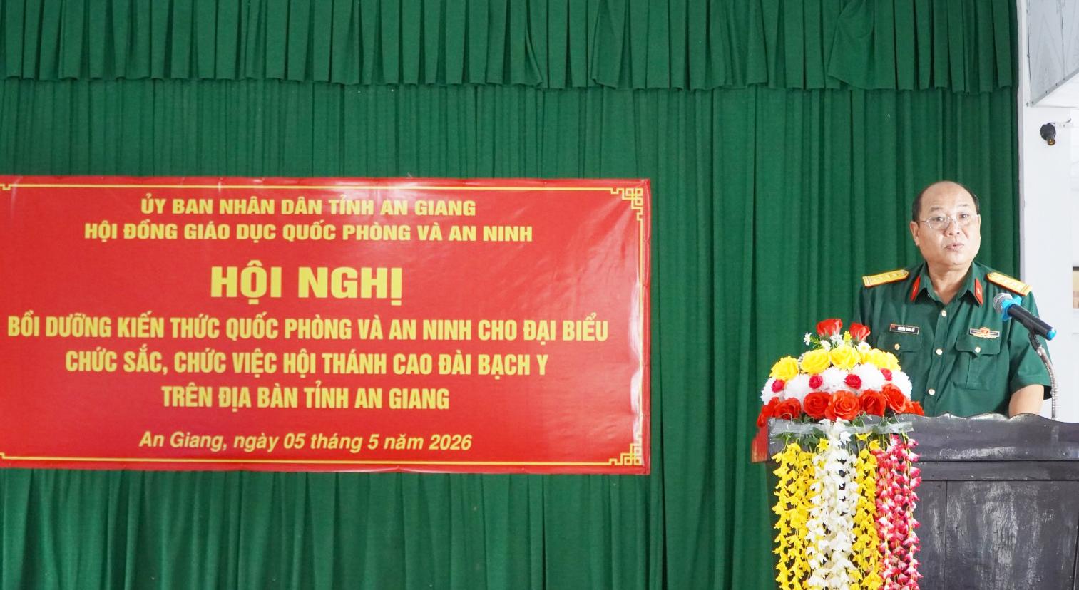 Bồi dưỡng kiến thức quốc phòng và an ninh cho chức sắc, chức việc Hội Thánh Cao Đài Bạch Y