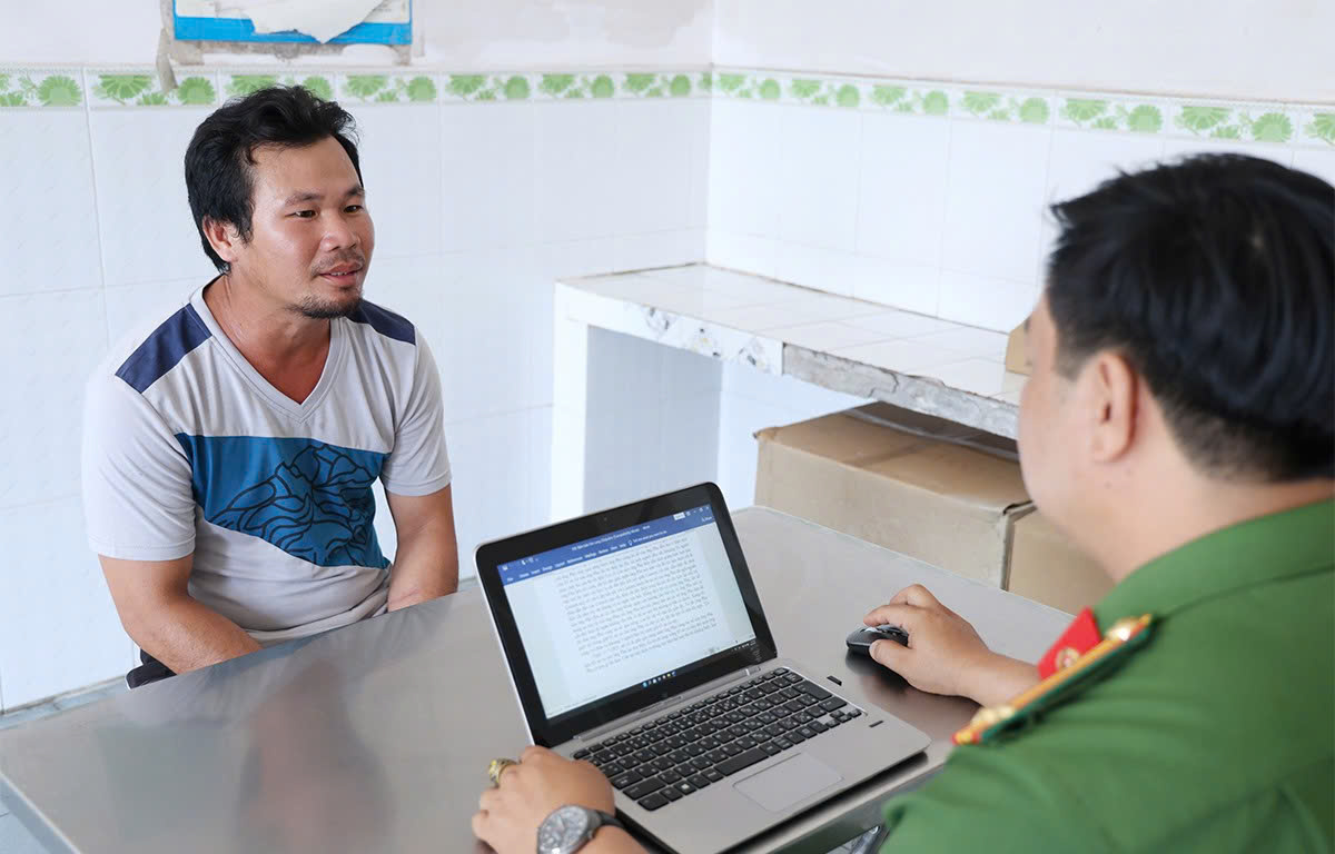 Bắt đối tượng cưỡng đoạt trên 1.619 tấn cá tra và hủy hoại tài sản