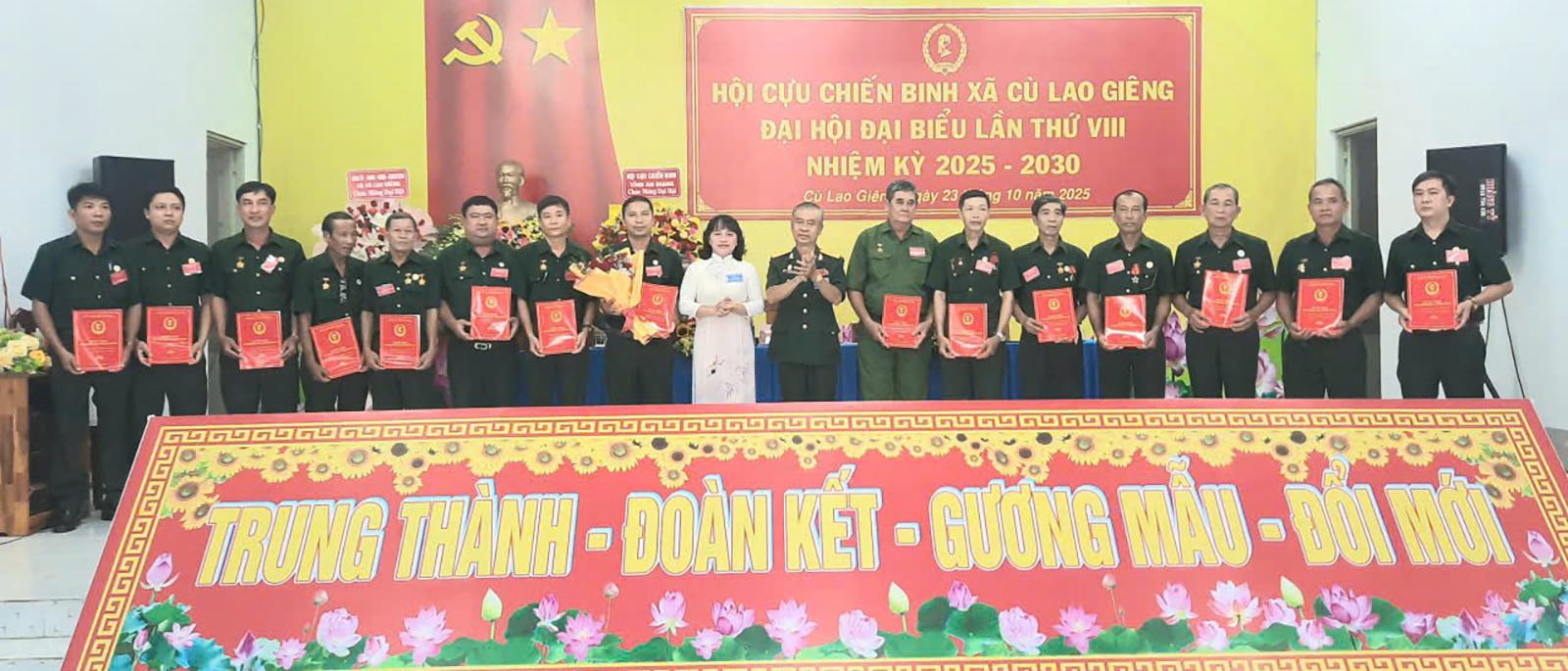 Đại hội đại biểu Hội Cựu Chiến binh xã Cù Lao Giêng lần thứ VIII