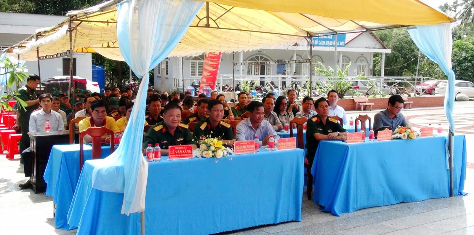 Ban Chỉ huy phòng thủ khu vực 2 tổ chức sinh hoạt truyền thống tại căn cứ cách mạng Ô Tà Sóc