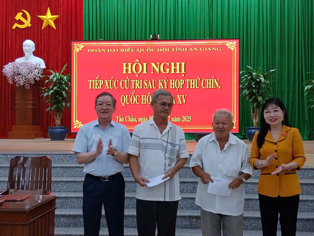 Cử tri tỉnh An Giang gửi gắm nhiều ý kiến sau sáp nhập đơn vị hành chính