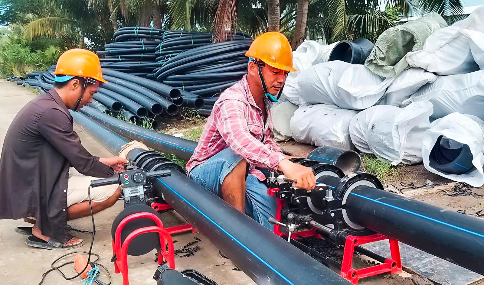 Giải “khát” nước sạch cho người dân U Minh Thượng