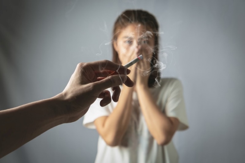 Tác hại của hút thuốc lá thụ động