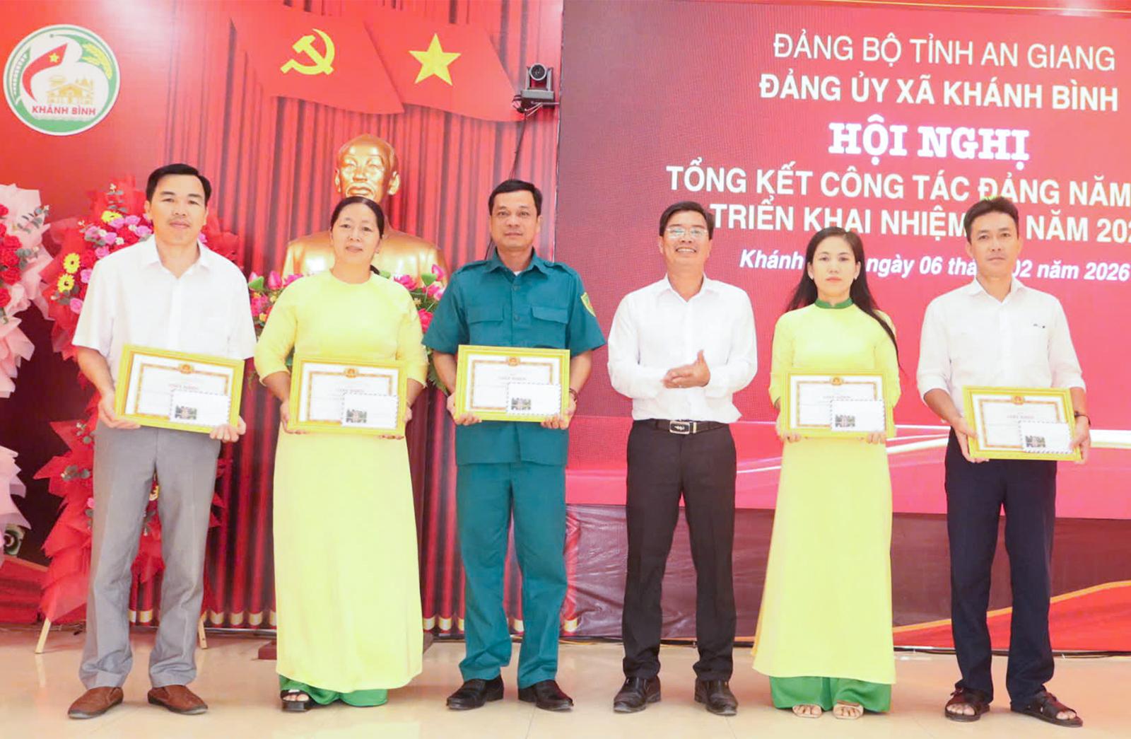 Đảng ủy xã Khánh Bình triển khai nhiệm vụ năm 2026