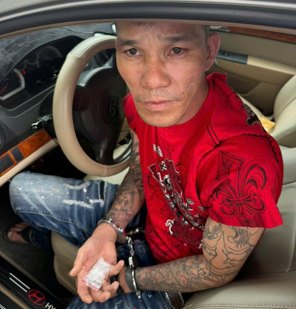 Khởi tố đối tượng có 2 tiền án về ma túy