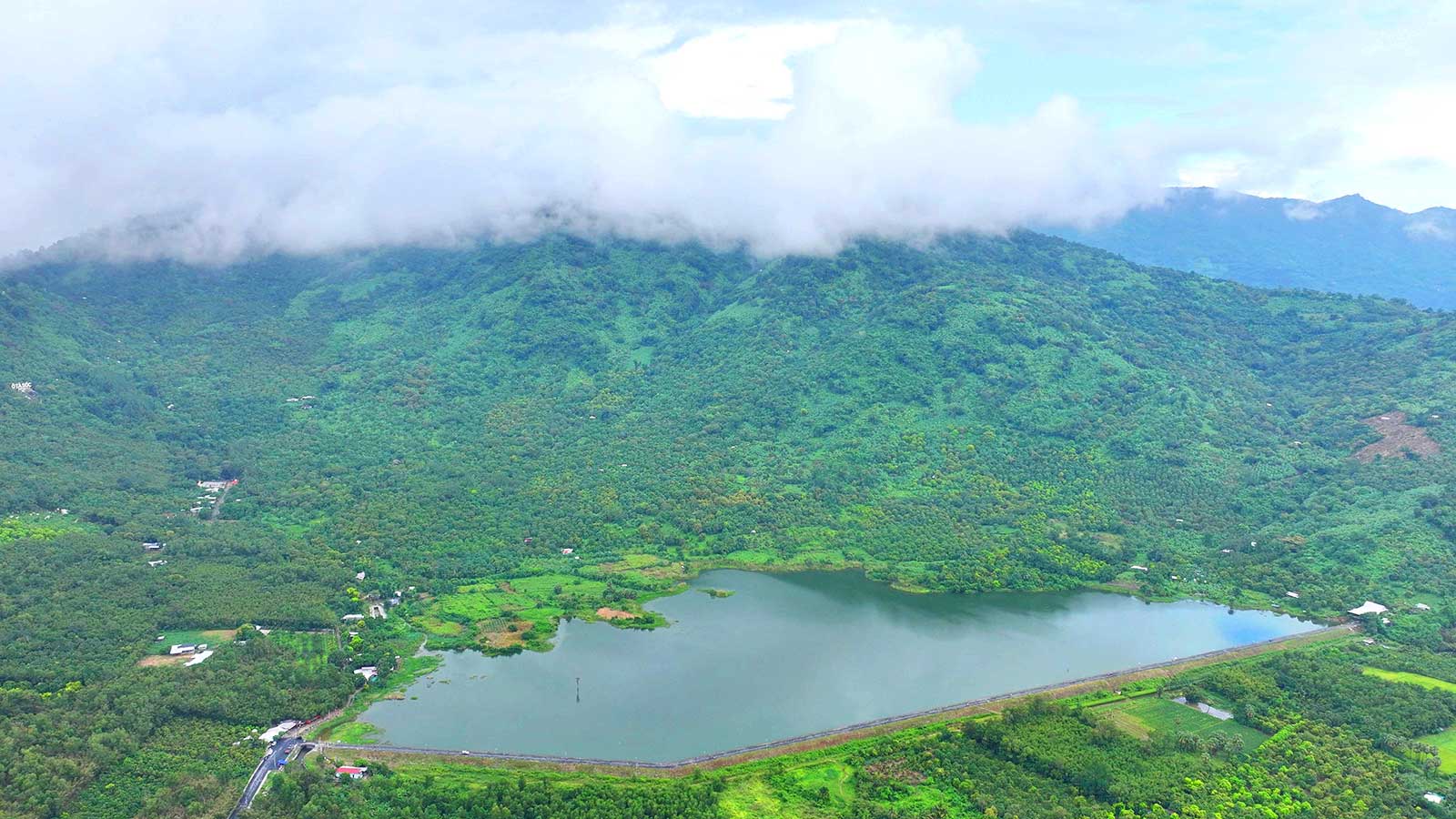 Trầm mặc Ngọa Long Sơn