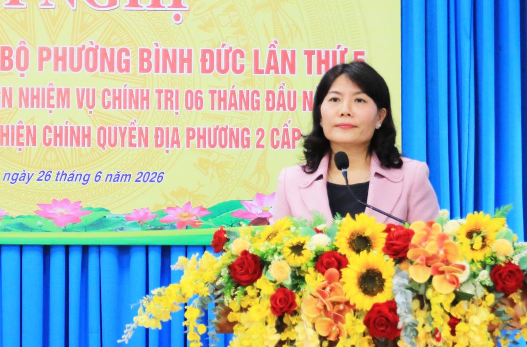 Tỉnh ủy viên, Bí thư Đảng ủy, Chủ tịch HĐND phường Bình Đức Trần Thị Ngọc Diễm phát biểu kết luận