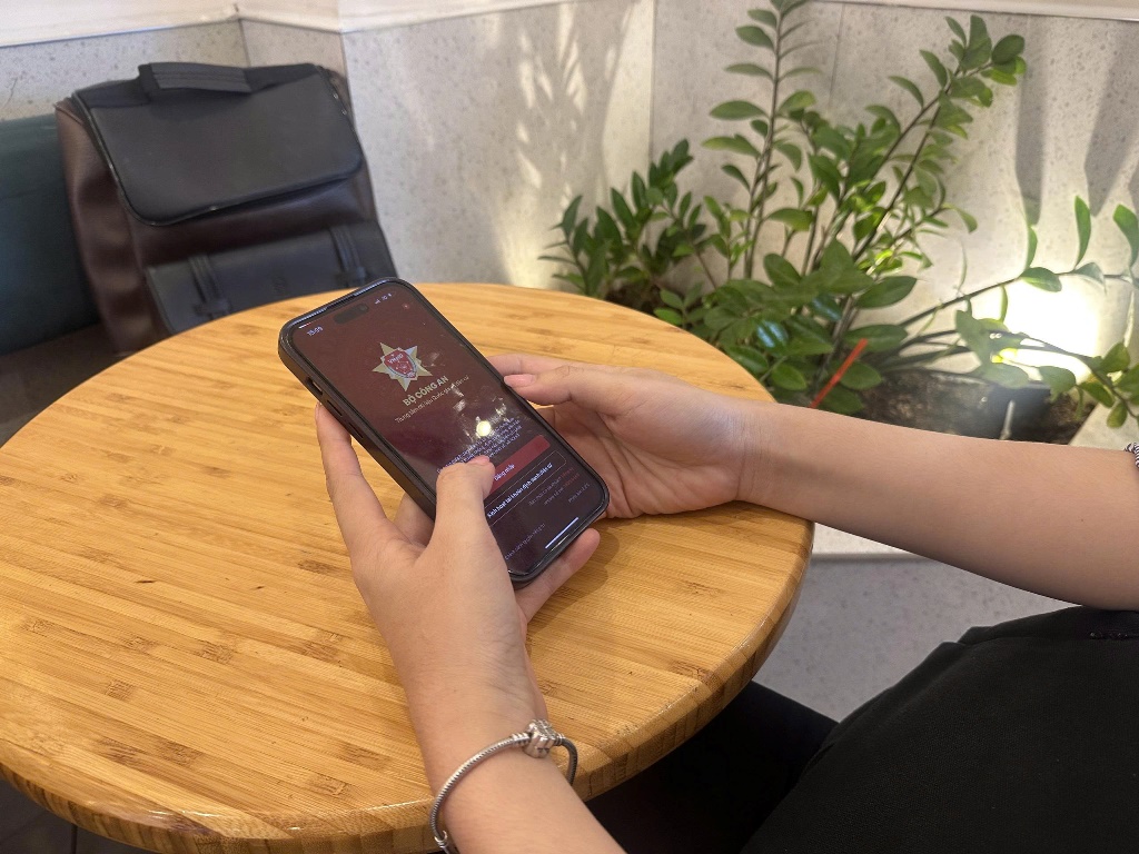 Cảnh giác chiêu trò lừa đảo cập nhật lại địa chỉ thường trú sau sáp nhập tỉnh