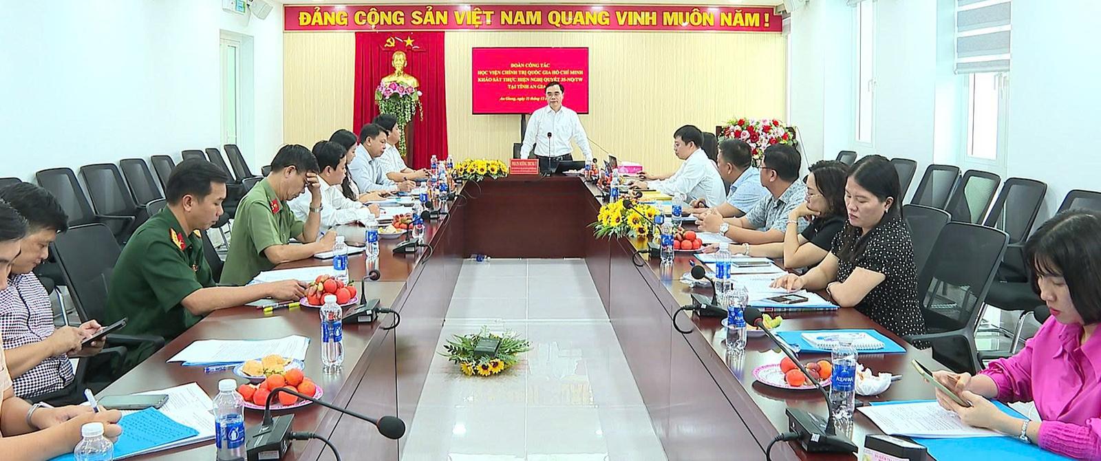 Đoàn công tác của Học viện Chính trị Quốc gia Hồ Chí Minh làm việc tại An Giang