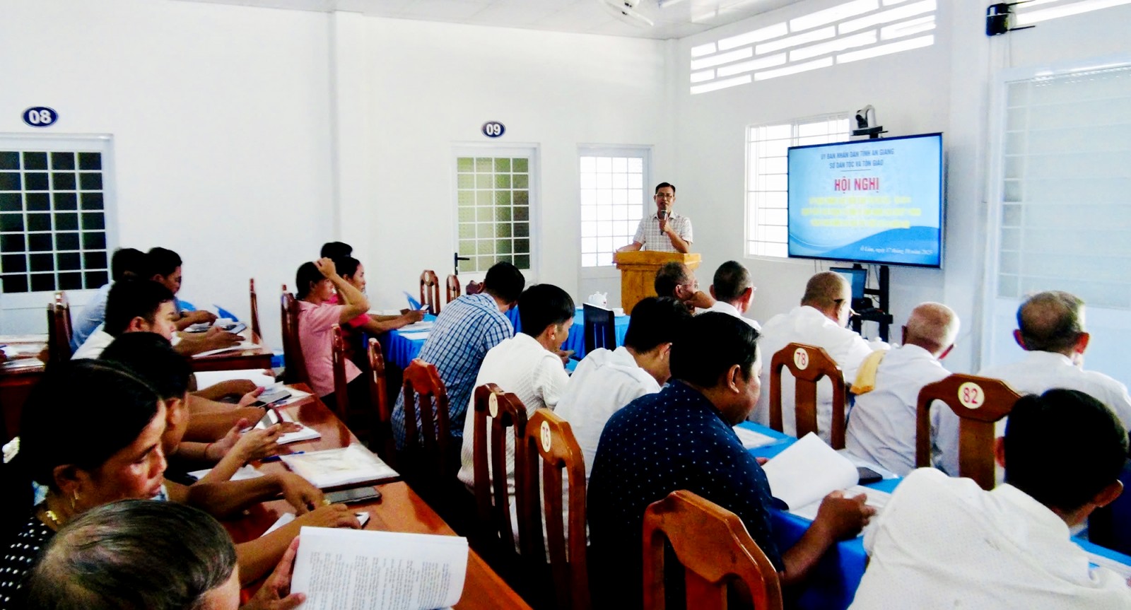 Tập huấn về giảm thiểu tình trạng tảo hôn và hôn nhân cận huyết thống