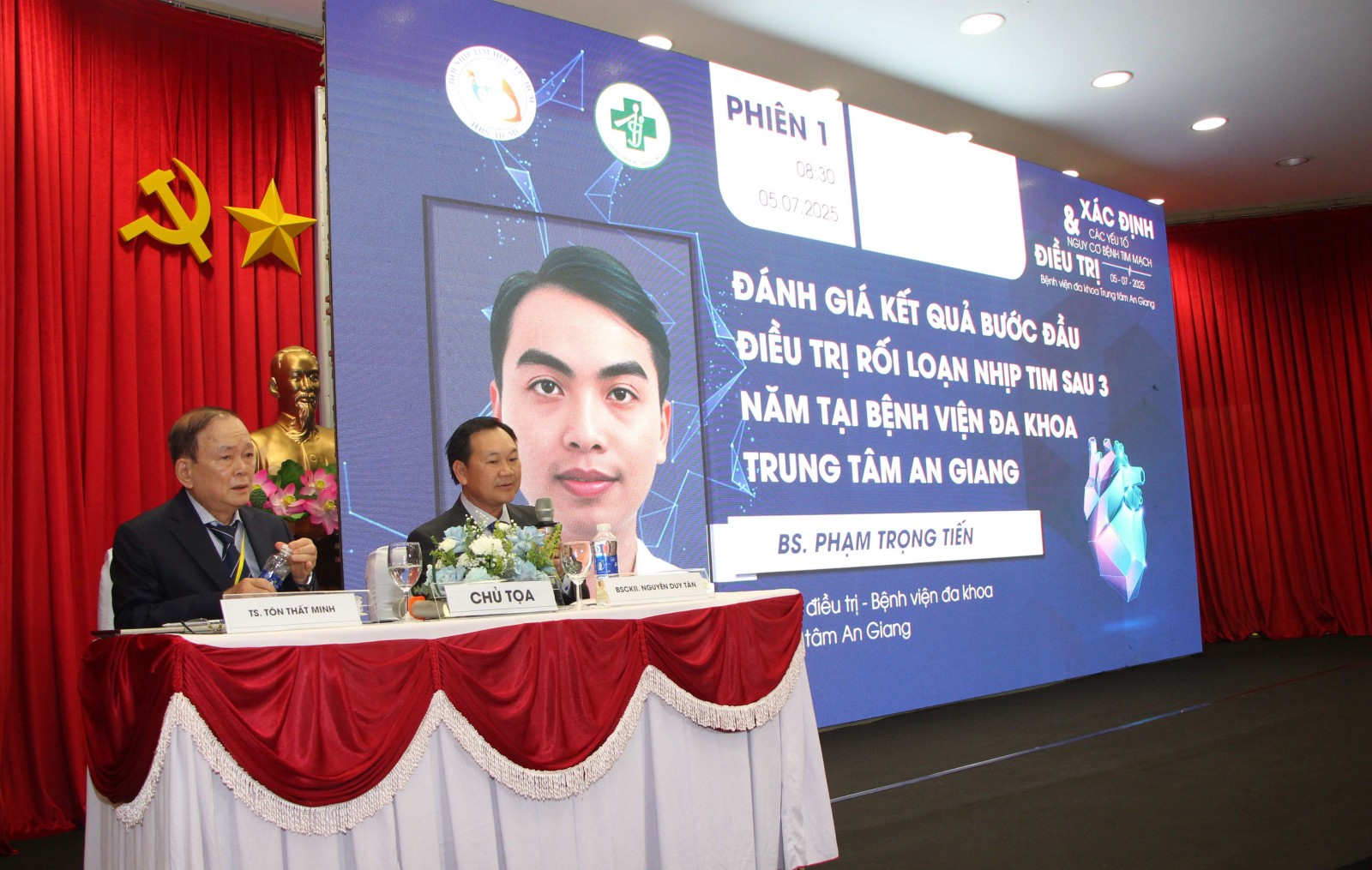 Hơn 400 bác sĩ các tỉnh, tuyến Trung ương tham dự Hội nghị chuyên ngành tim mạch