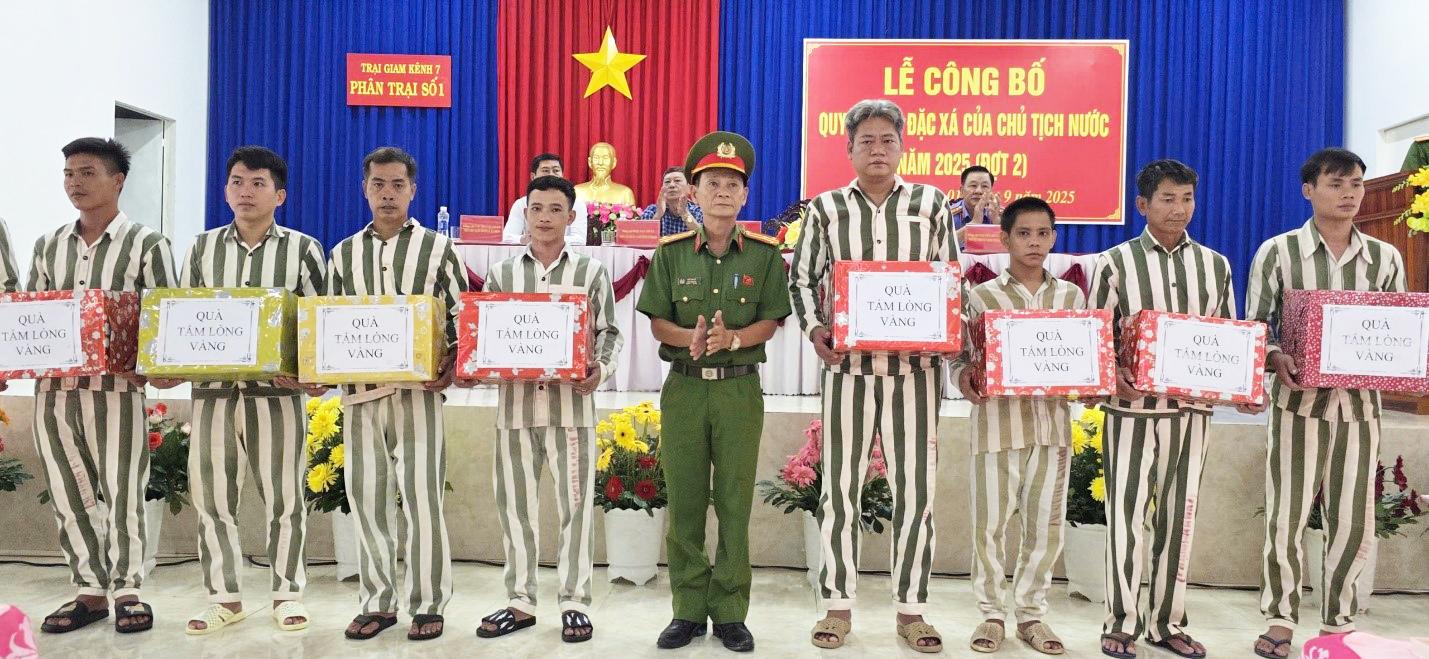 Đặc xá cho phạm nhân dịp Quốc khánh 2/9