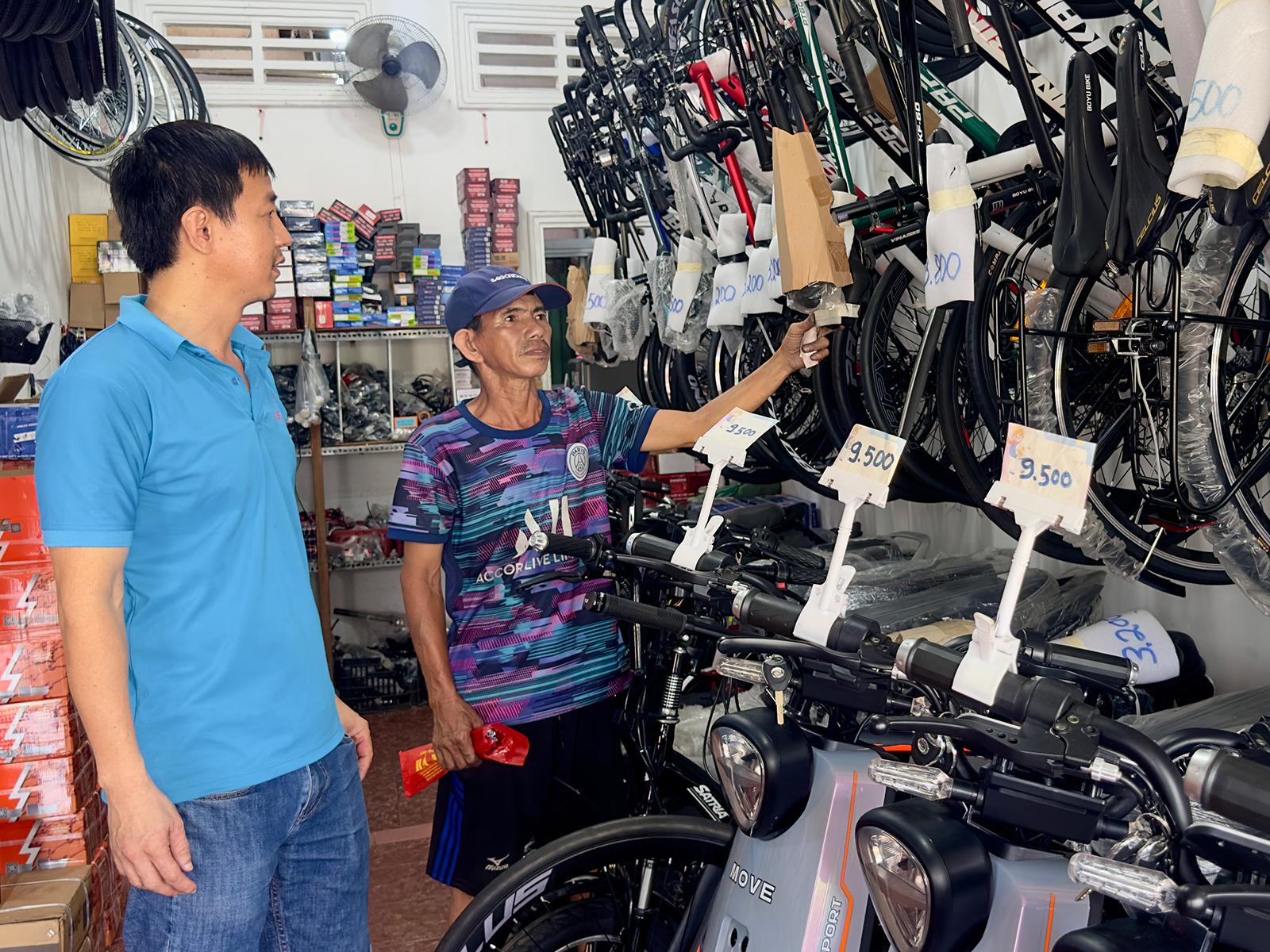 Sắm sửa vào năm học mới