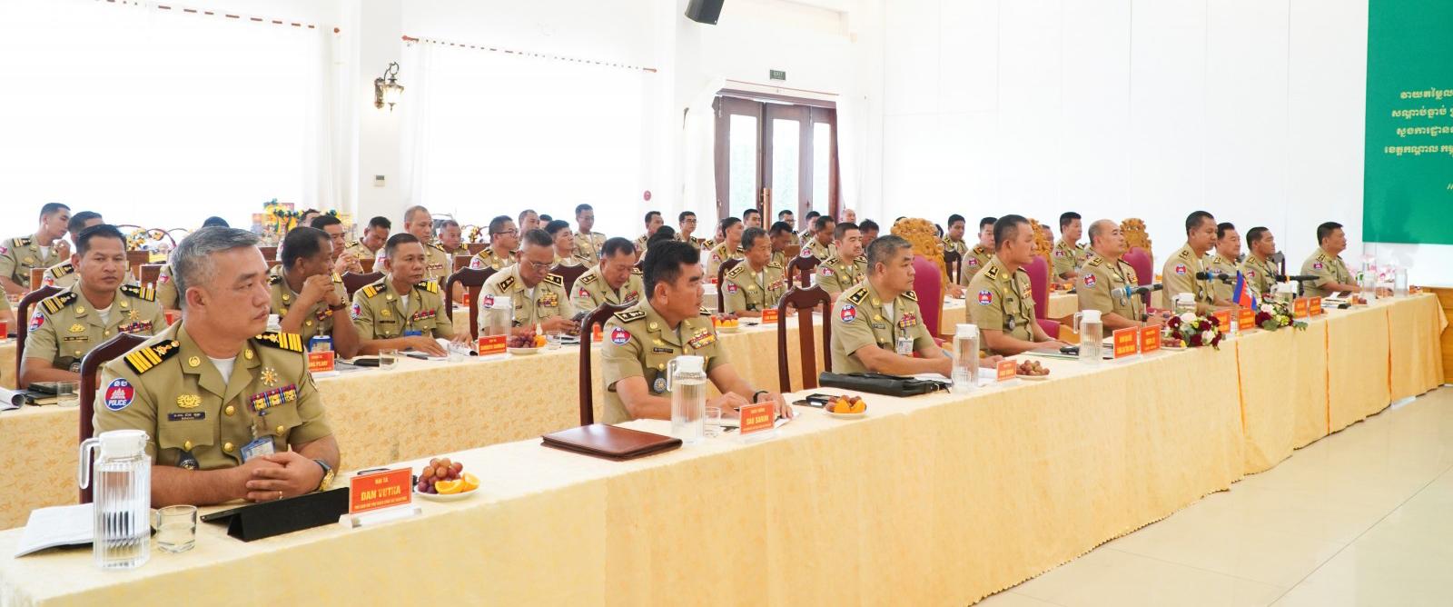 Bộ đội Biên phòng tỉnh An Giang hội đàm với Công an 3 tỉnh thuộc Campuchia