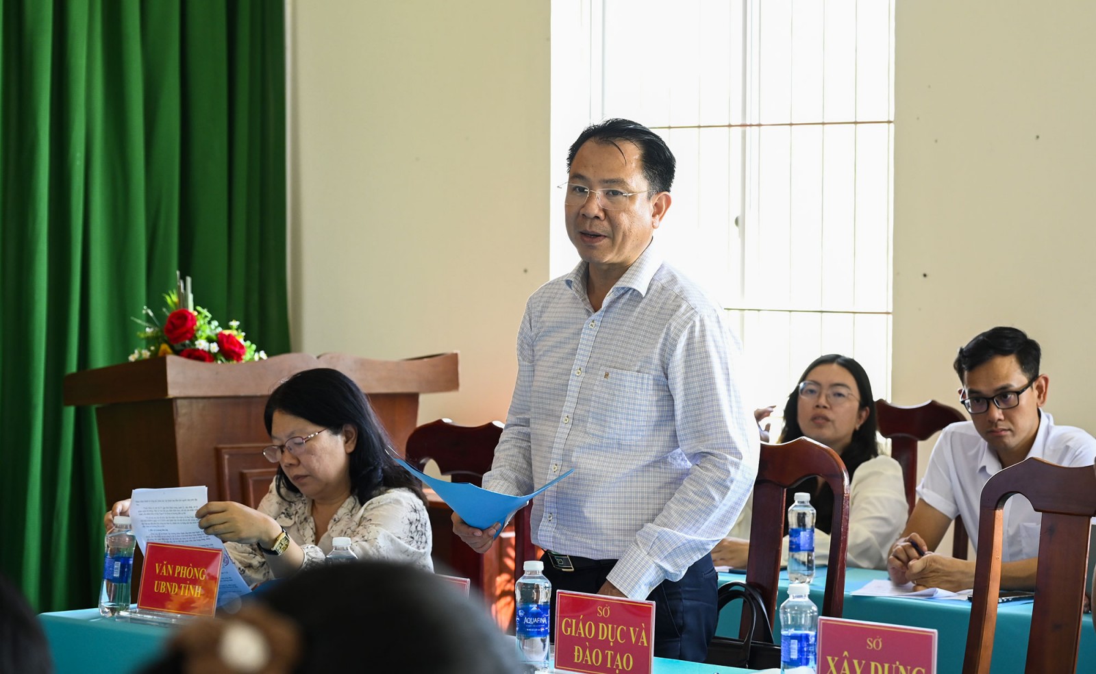 Phó Chủ tịch UBND tỉnh An Giang Nguyễn Thị Minh Thúy kiểm tra các dự án giáo dục, y tế tại Giang Thành