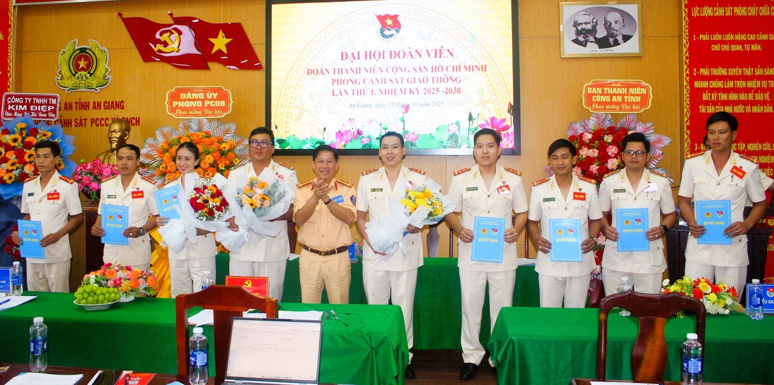 Đại hội đoàn viên Đoàn cơ sở Phòng Cảnh sát giao thông lần thứ I