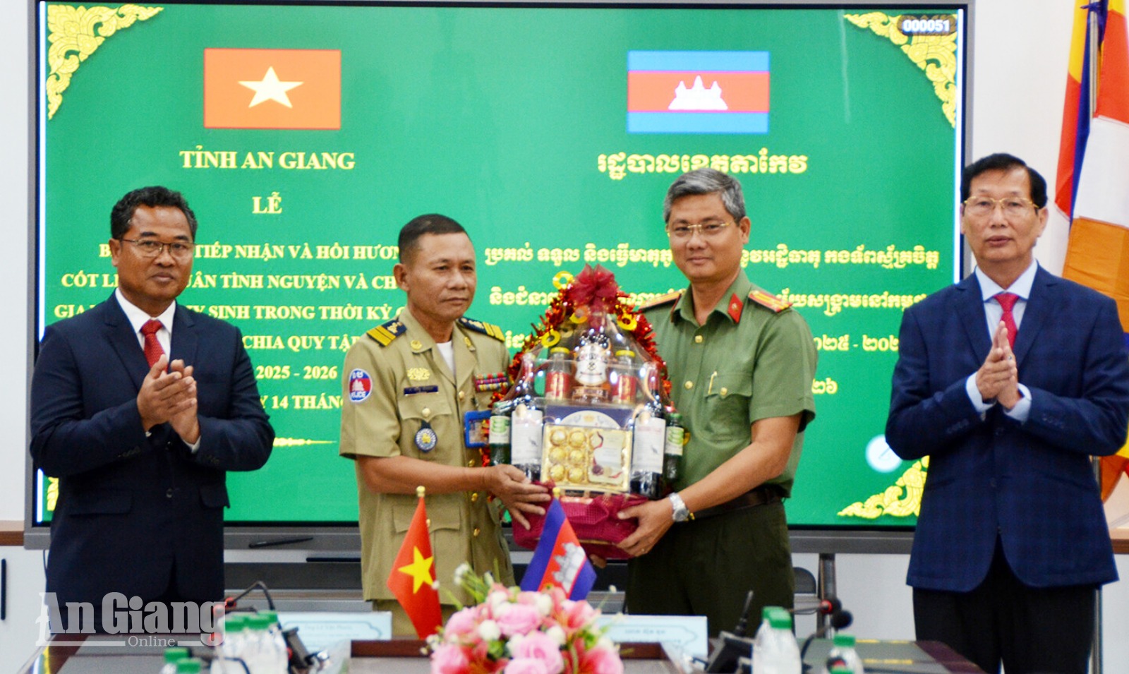 An Giang quy tập 14 hài cốt liệt sĩ tại tỉnh Takeo (Campuchia)