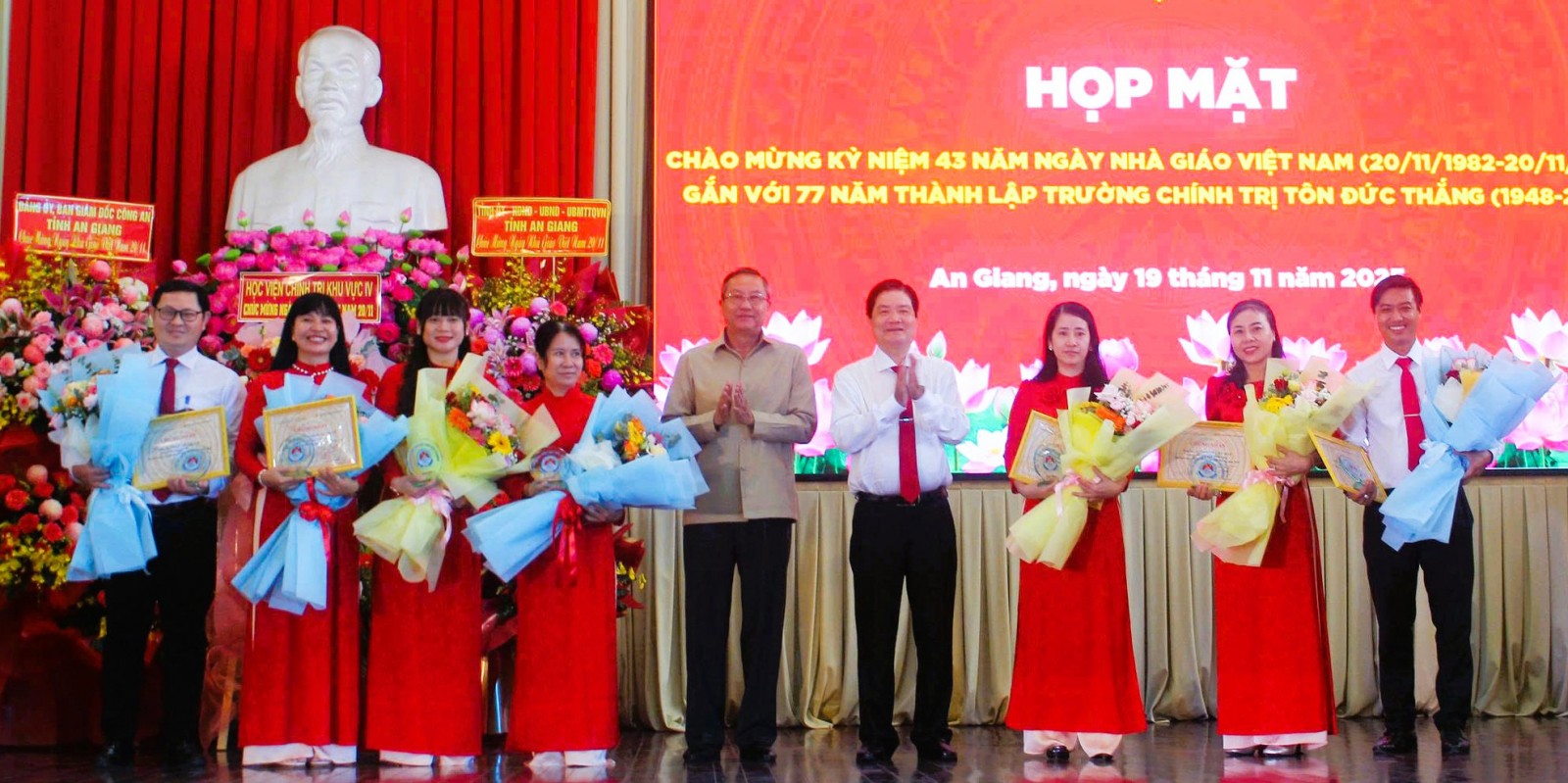 Khẳng định vị thế trường Đảng chuẩn