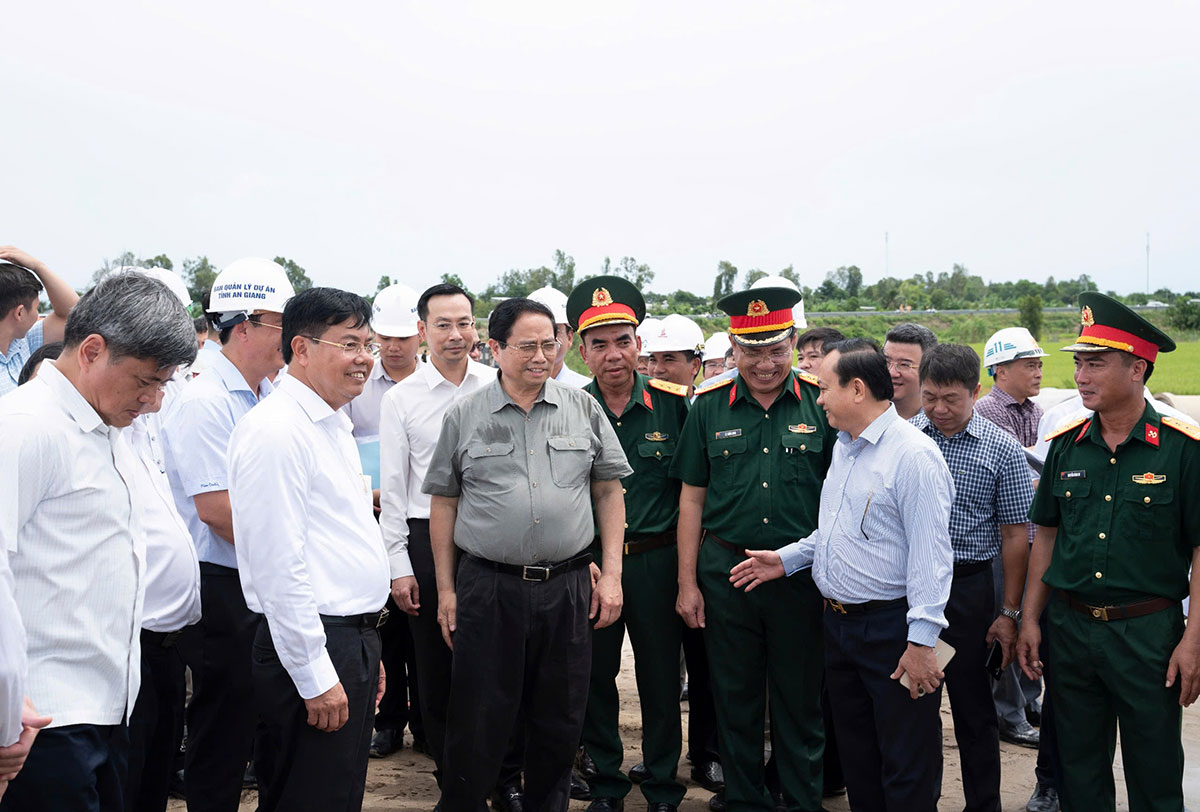 Thủ tướng Chính phủ Phạm Minh Chính: “Thừa thắng xông lên” đẩy nhanh tiến độ cao tốc Châu Đốc - Cần Thơ - Sóc Trăng