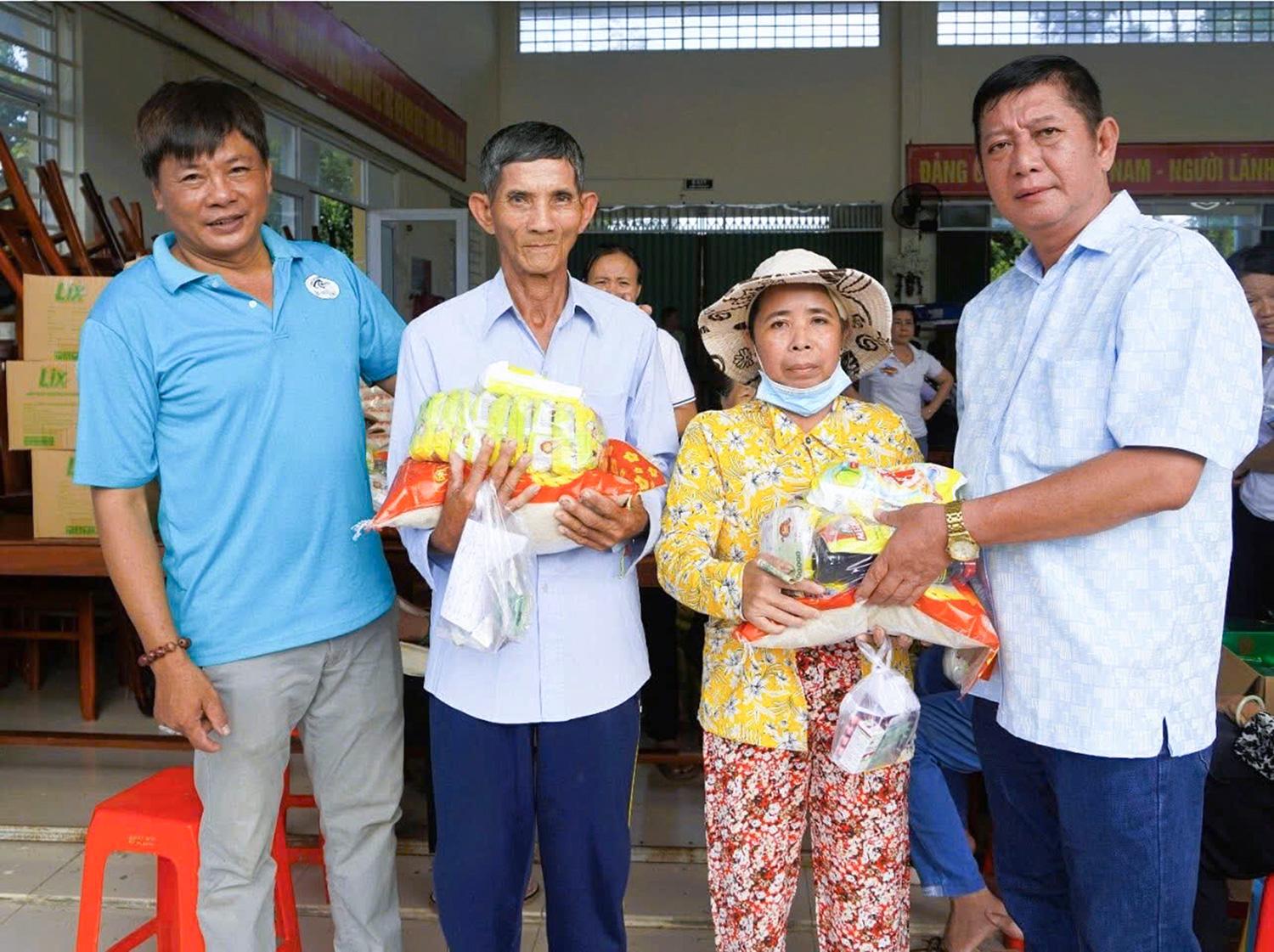 Cầu nối đoàn kết ở Vĩnh Hậu