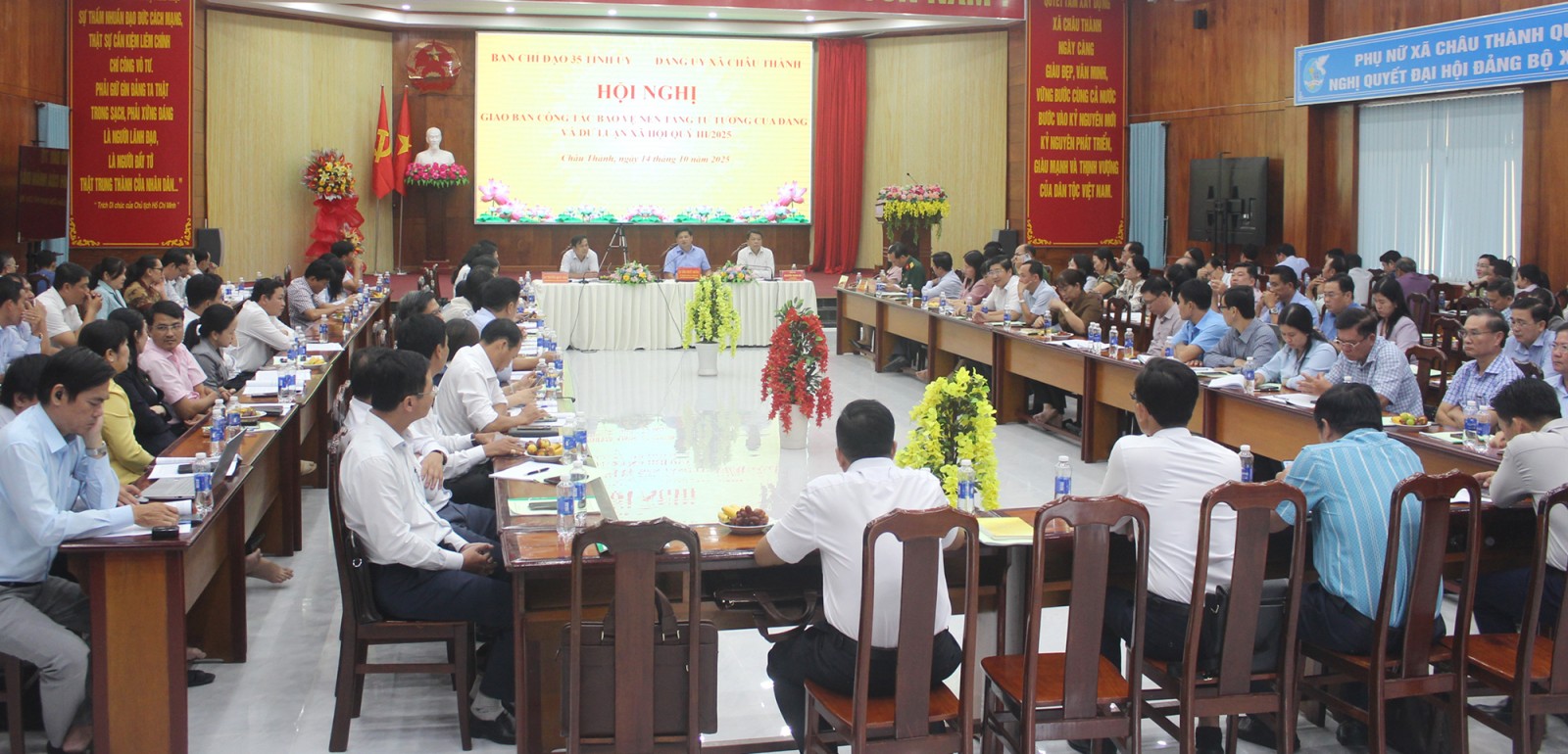 Kịp thời cung cấp thông tin chính thống để định hướng dư luận