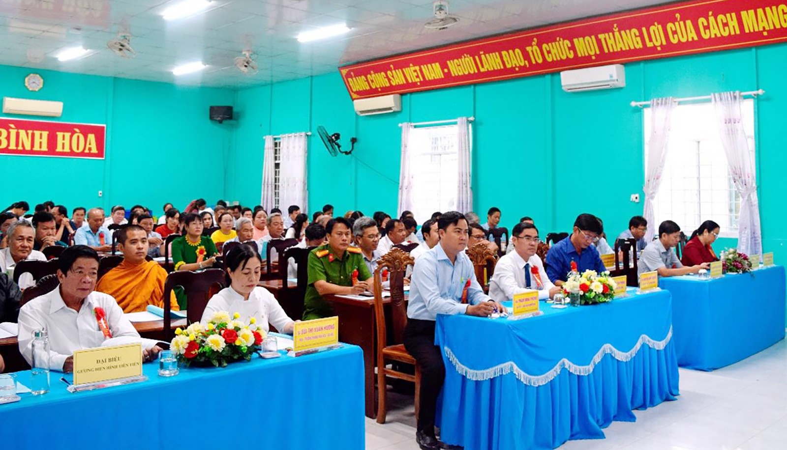 Xã Bình Hòa tuyên dương điển hình tiên tiến lần thứ I năm 2025