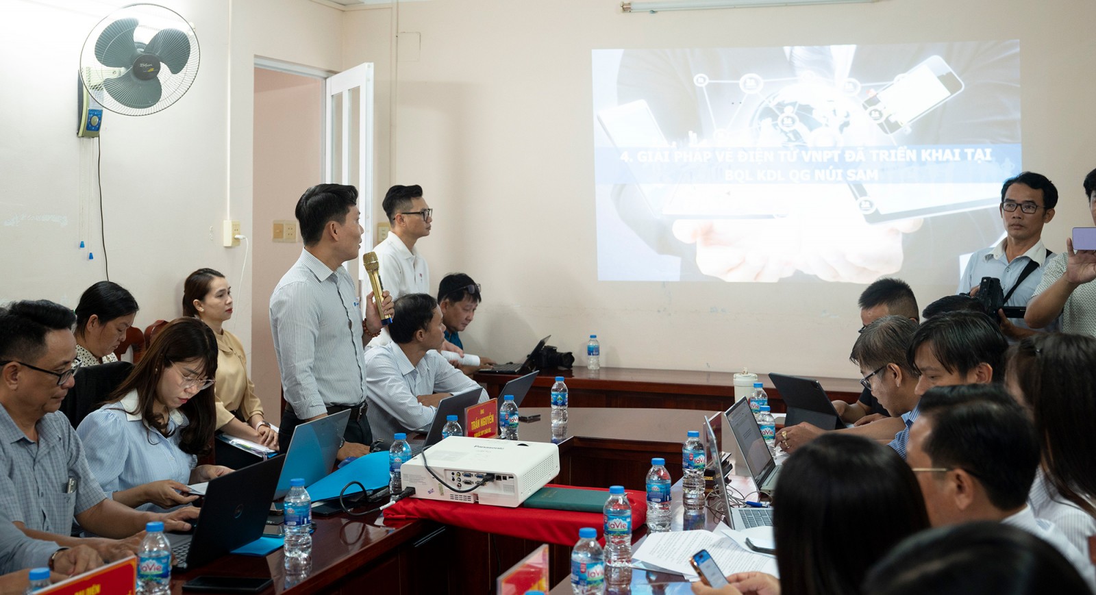 Họp báo về bố trí các điểm bán và soát vé tham quan tại Khu Du lịch quốc gia Núi Sam