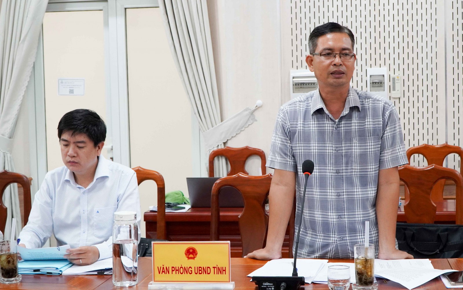 Thẩm tra tờ trình hỗ trợ đóng mới ghe ngo truyền thống của đồng bào Khmer