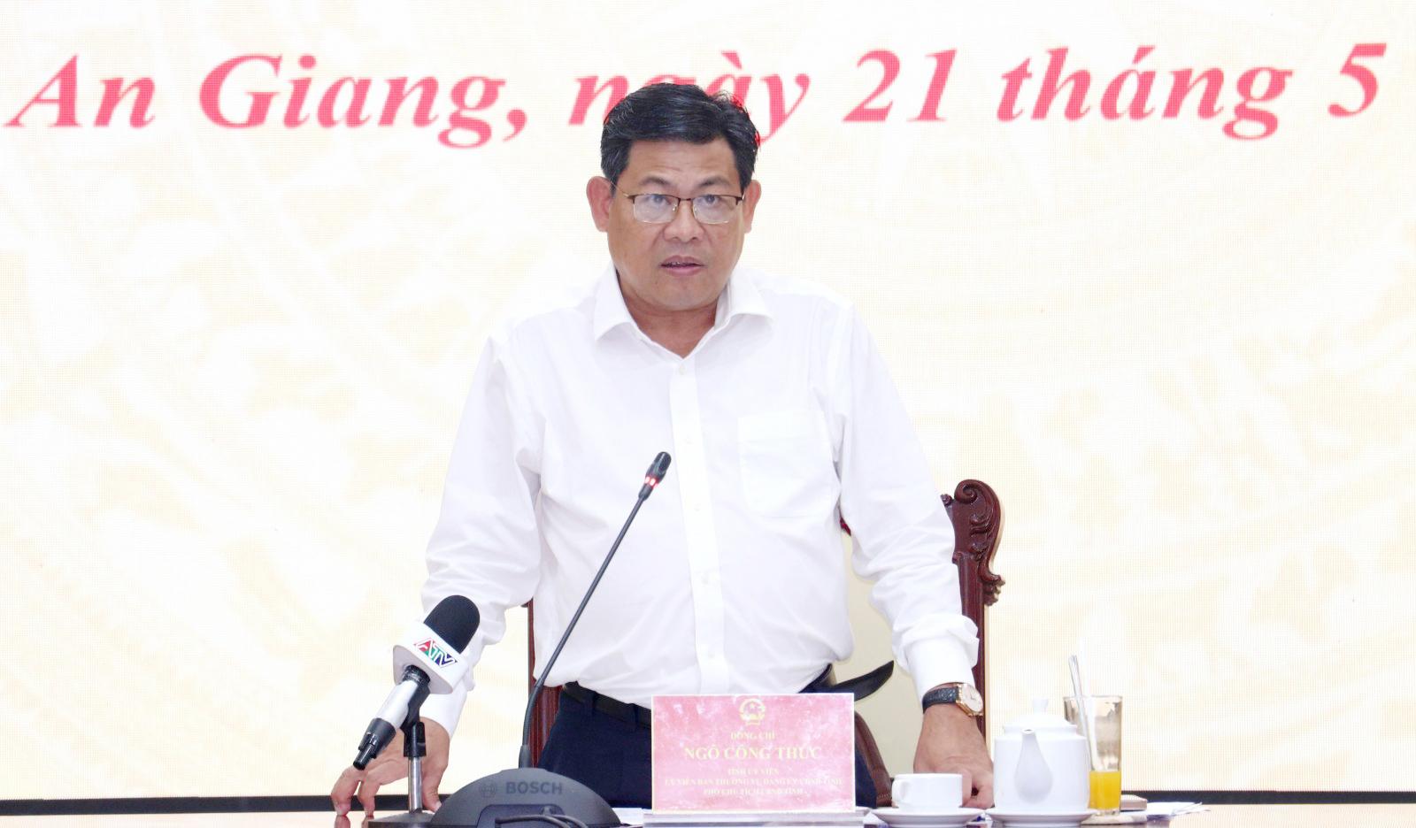 Phó Chủ tịch UBND tỉnh Ngô Công Thức phát biểu chỉ đạo cuộc họp