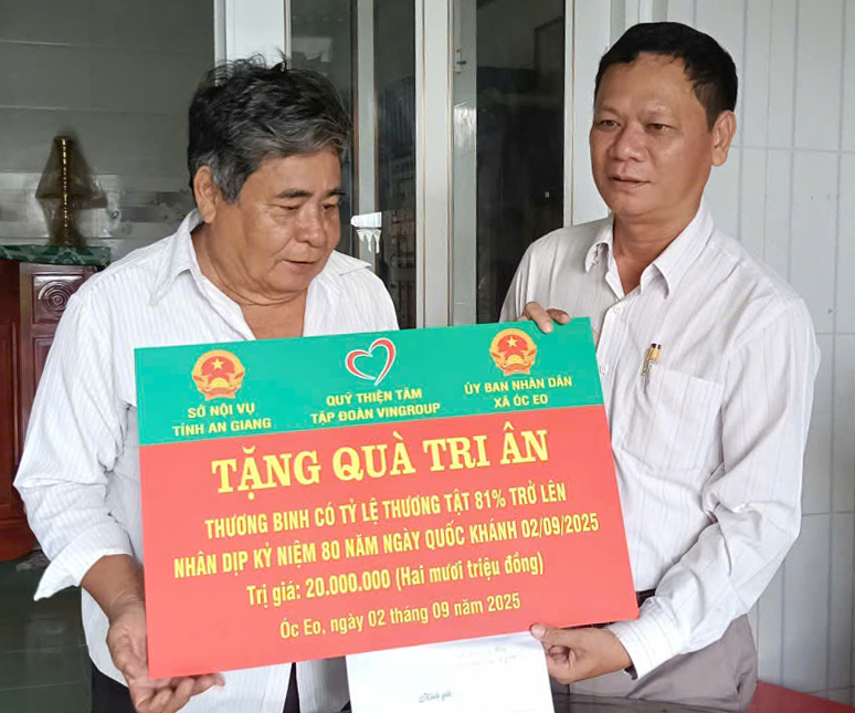 Xã Óc Eo tri ân người có công tiêu biểu