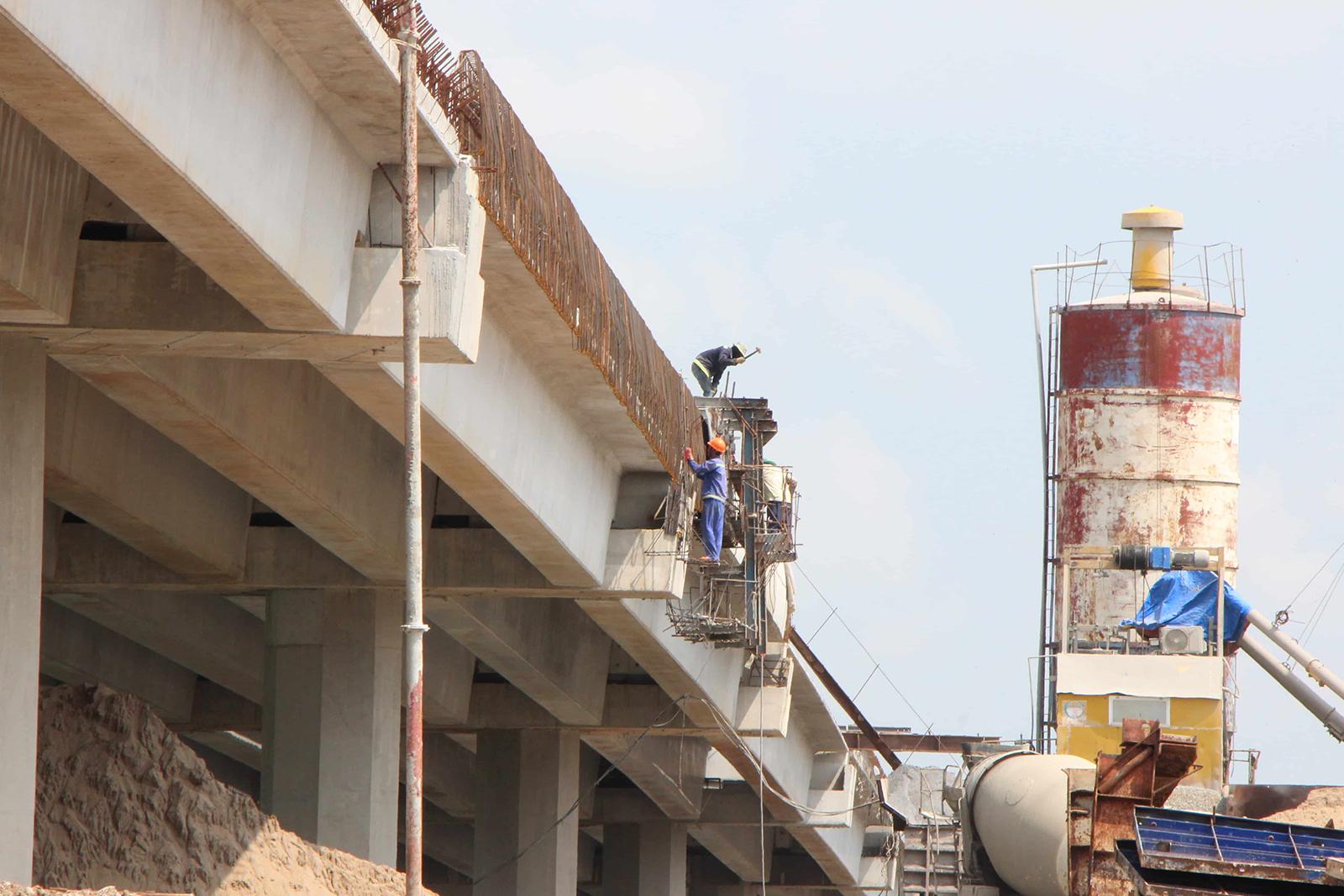Đại lộ khai thông, liên kết vùng bứt phá