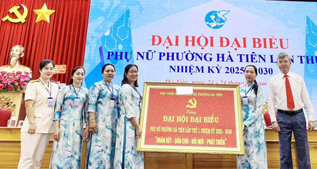 Đồng chí Trịnh Ngọc Son giữ chức Chủ tịch Hội Liên hiệp Phụ nữ phường Hà Tiên nhiệm kỳ 2025 - 2030