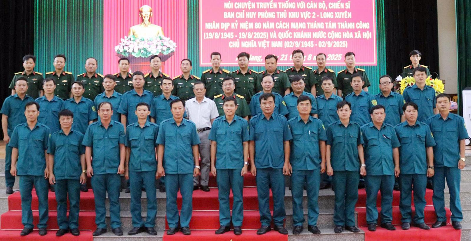 Nhiều hoạt động kỷ niệm Quốc khánh 2/9 trong lực lượng vũ trang