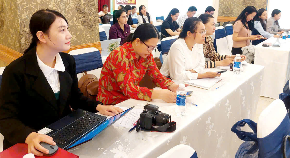 Tập huấn “Kỹ năng biên tập báo chí trong tòa soạn hội tụ”