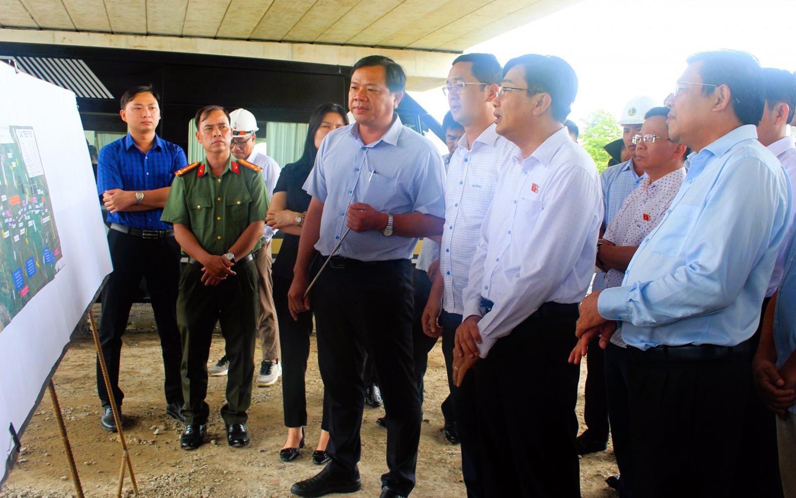 Giám sát thực hiện dự án đầu tư xây dựng đường bộ cao tốc Châu Đốc - Cần Thơ - Sóc Trăng