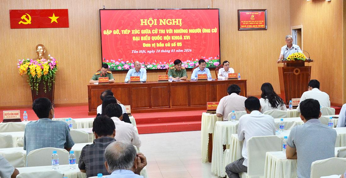 Ứng cử viên đại biểu Quốc hội, đơn vị số 5 tiếp xúc cử tri phường Vĩnh Thông và xã Tân Hội