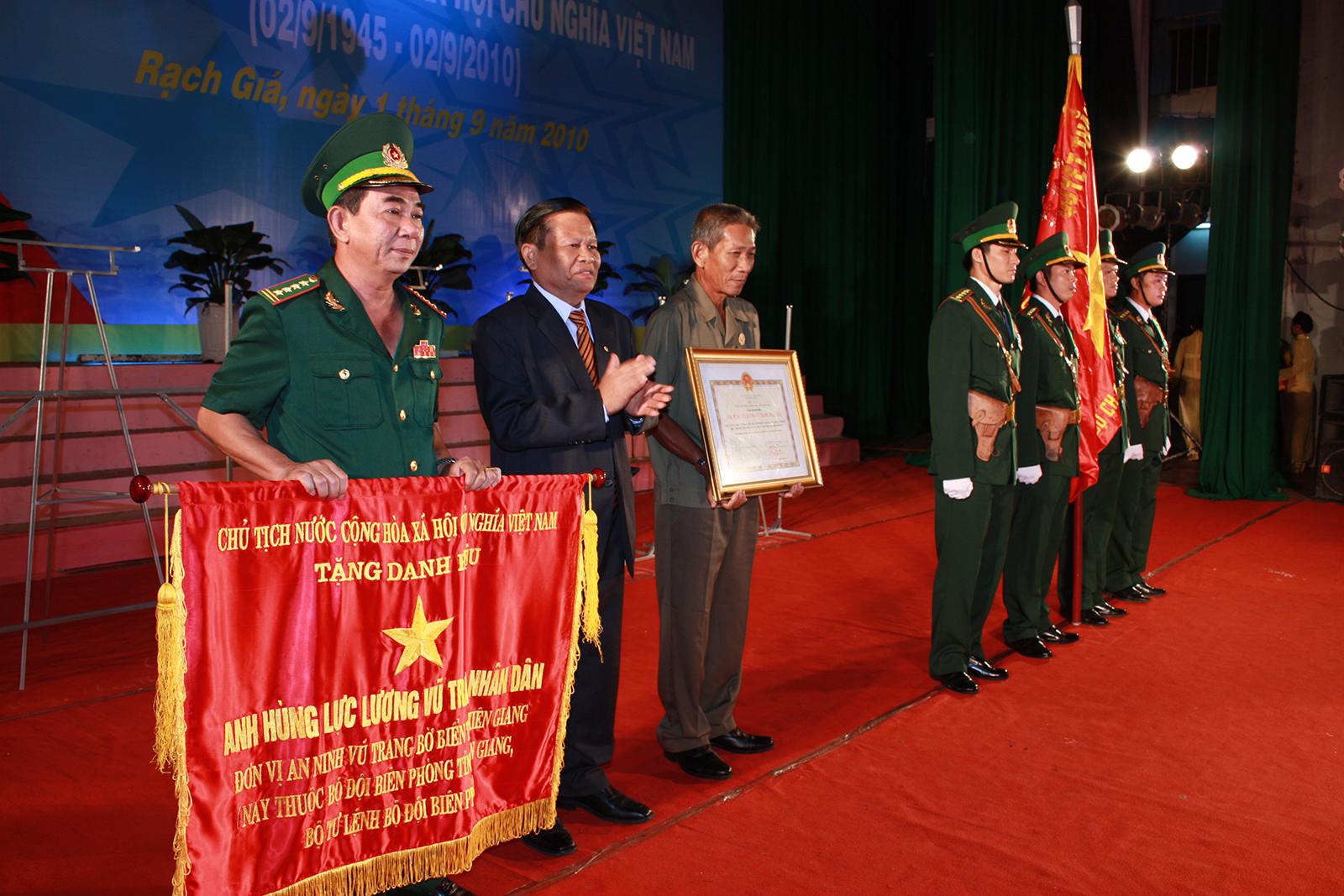 Gặp mặt kỷ niệm 50 năm Ngày truyền thống Bộ đội Biên phòng tỉnh Kiên Giang (6/10/1975 - 6/10/2025)