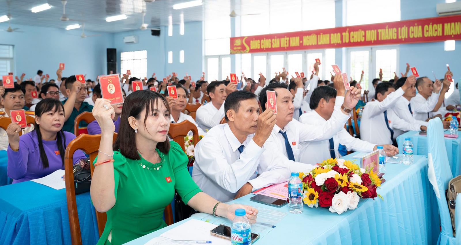 Đại hội đại biểu Đảng bộ xã Vĩnh An nhiệm kỳ 2025 - 2030