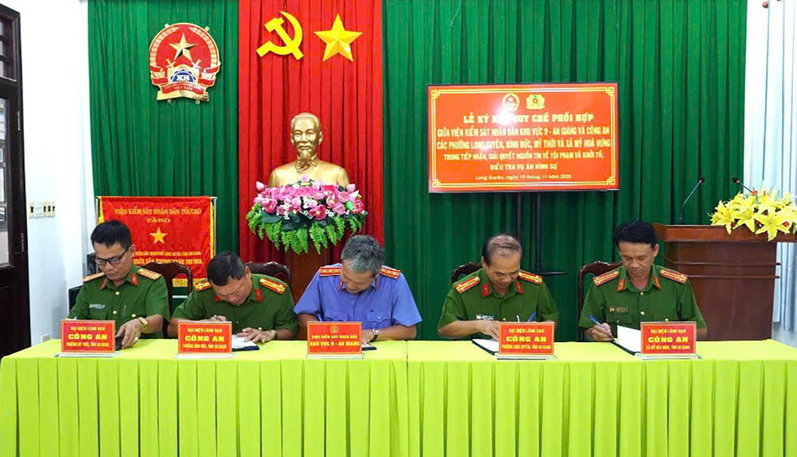 Các đơn vị ký kết Quy chế với Viện Kiểm sát nhân dân Khu vực 9