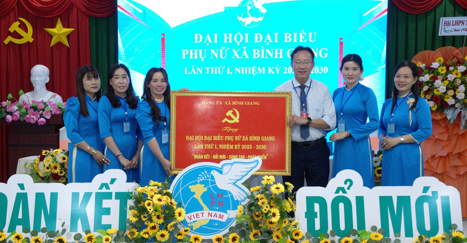 Phụ nữ Bình Giang phối hợp vận động gần 1 tỷ đồng thực hiện san sẻ yêu thương