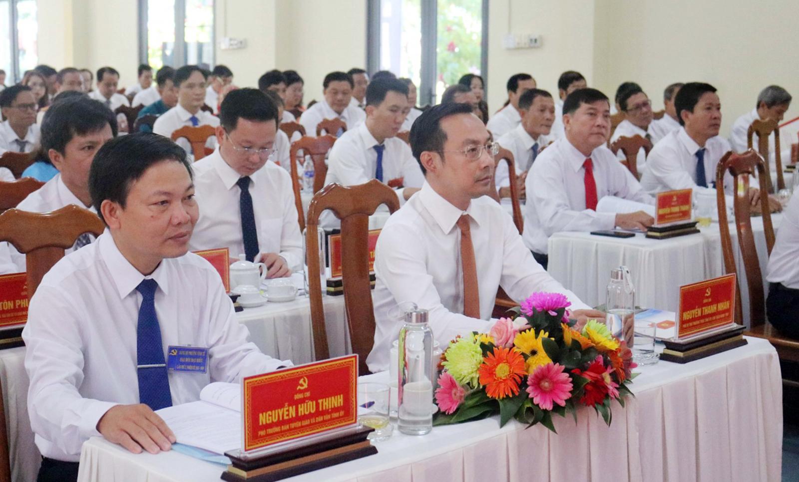 Nhiều nhiệm vụ phát triển đô thị ven biên Vĩnh Tế