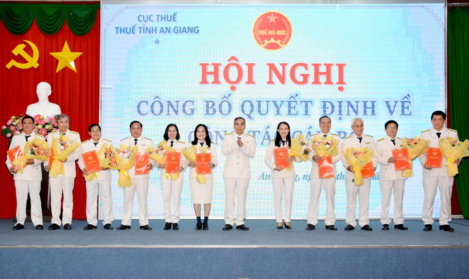 Thuế tỉnh An Giang công bố quyết định về công tác cán bộ