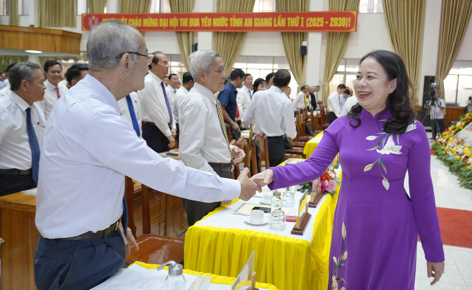 An Giang long trọng tổ chức Đại hội Thi đua yêu nước lần thứ I
