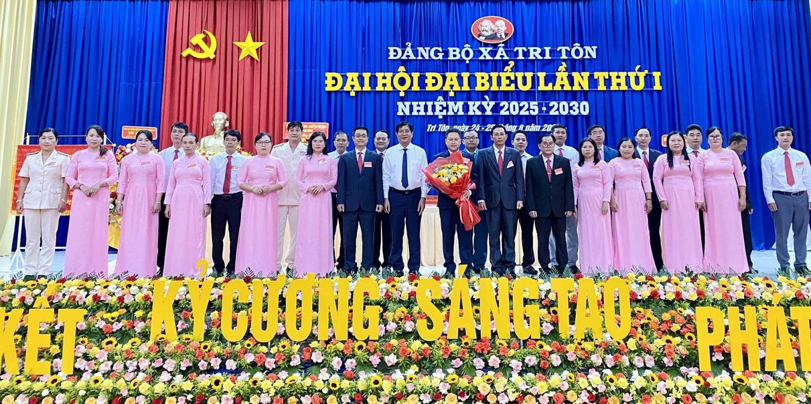 Đại hội đại biểu Đảng bộ xã Tri Tôn, nhiệm kỳ 2025 - 2030