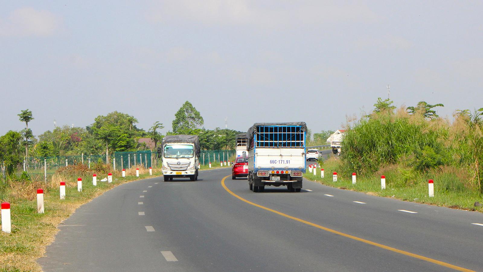 Đại lộ khai thông, liên kết vùng bứt phá