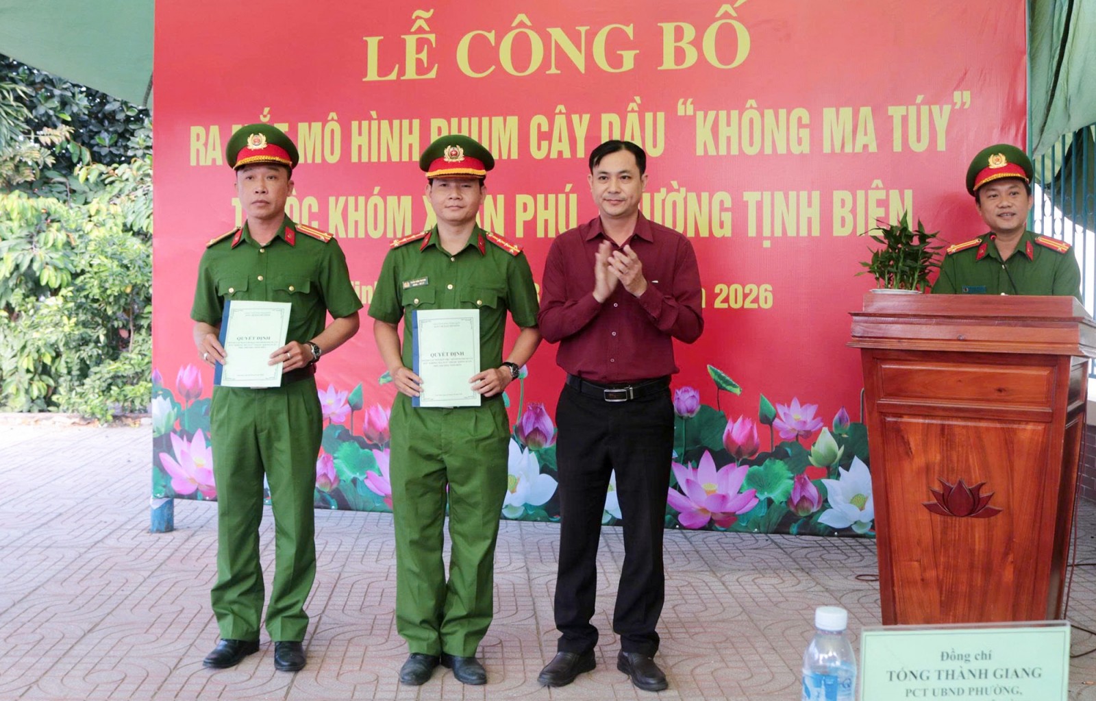 Phum Cây Dầu đẩy lùi ma túy